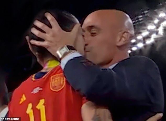FIFA Initiates Disciplinary Proceedings Against Spanish Football Federation President for Post-World Cup Final Kiss